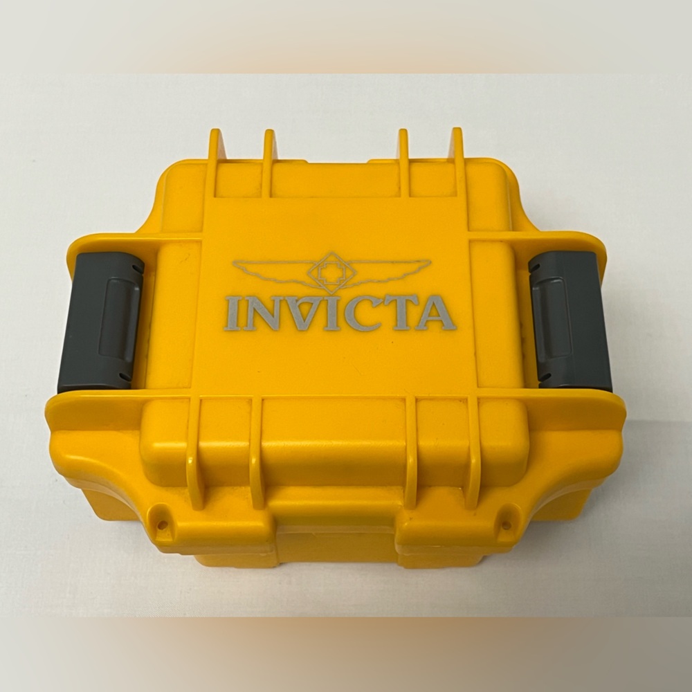INVICTA 1-Slot Dive Waterproof Watch Case Yellow